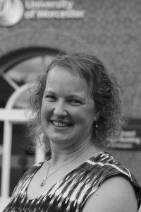 Dr Terri Grant University of Worcester